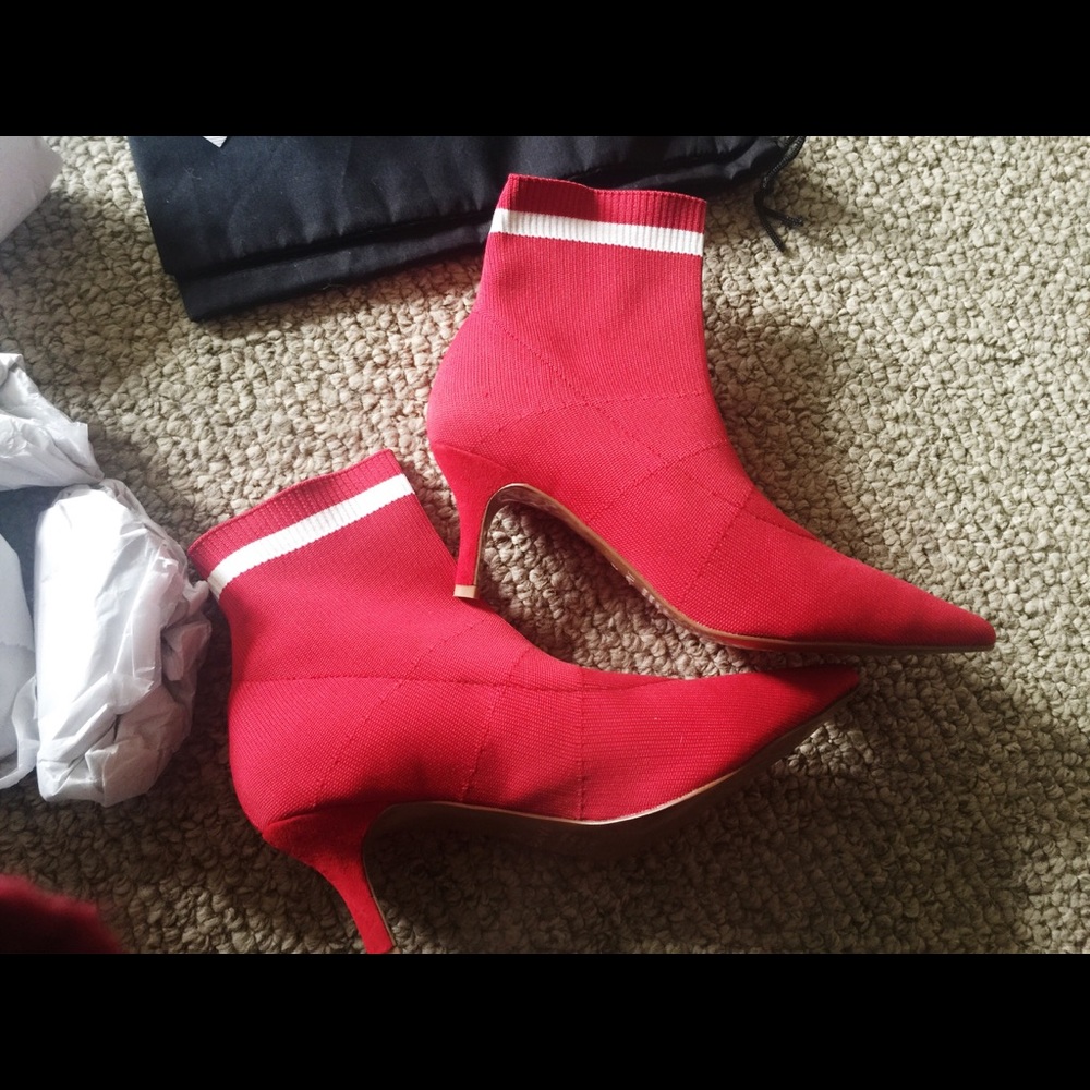Jaggar red sock booties